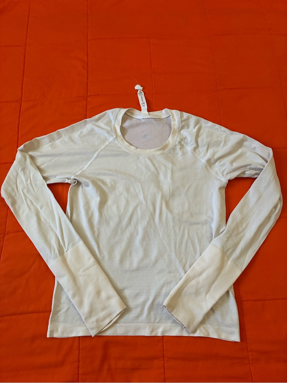 Lululemon Swiftly Shirt Womens 6 White Long Sleeve Yoga Run Gym & Running